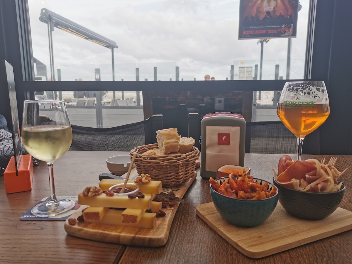 RED ROCK CAFE - DUNKERQUE Photo 4