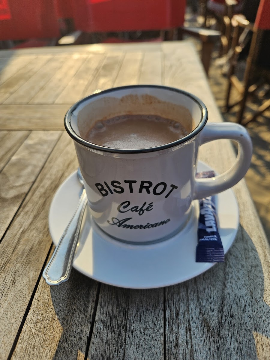 RED ROCK CAFE - DUNKERQUE Photo 7