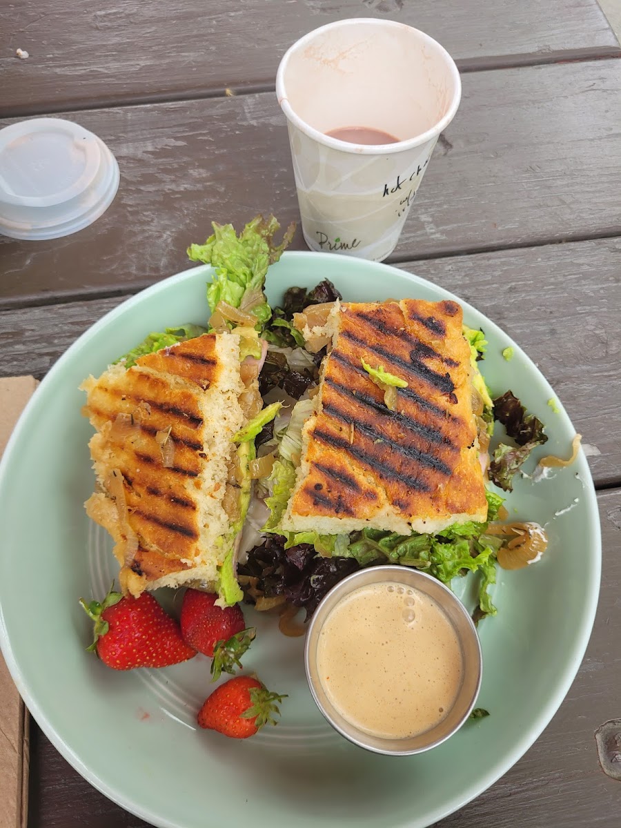 Osprey Café Photo 6