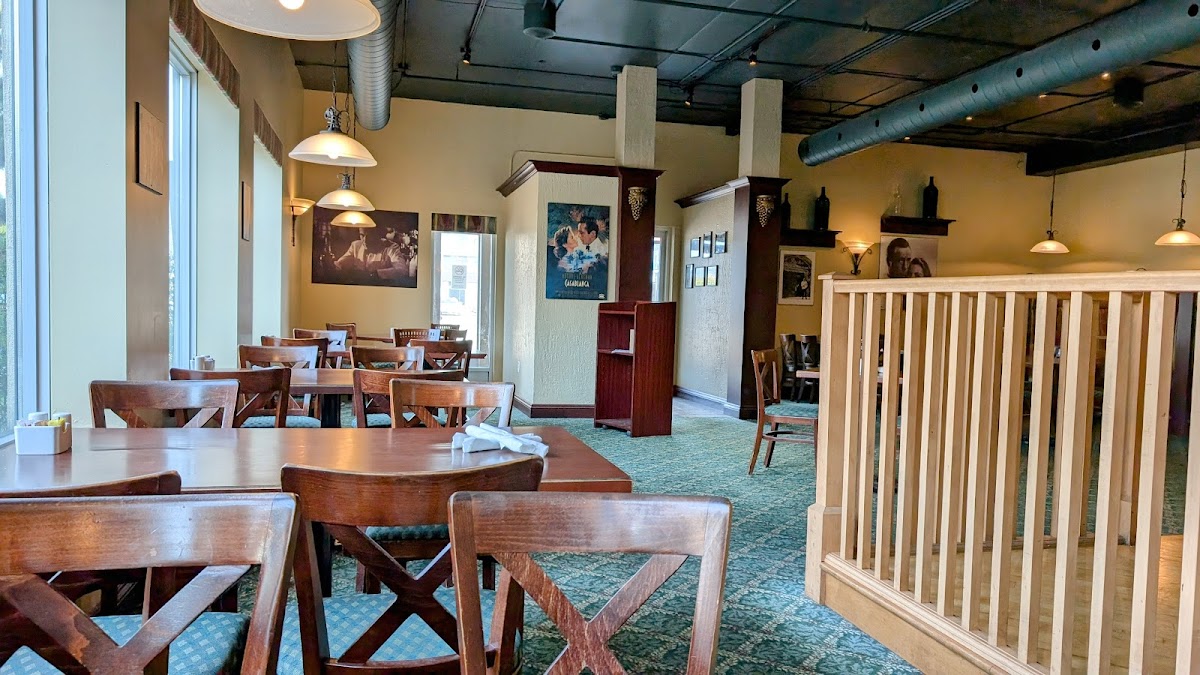 Bogey's Grillhouse Photo 3