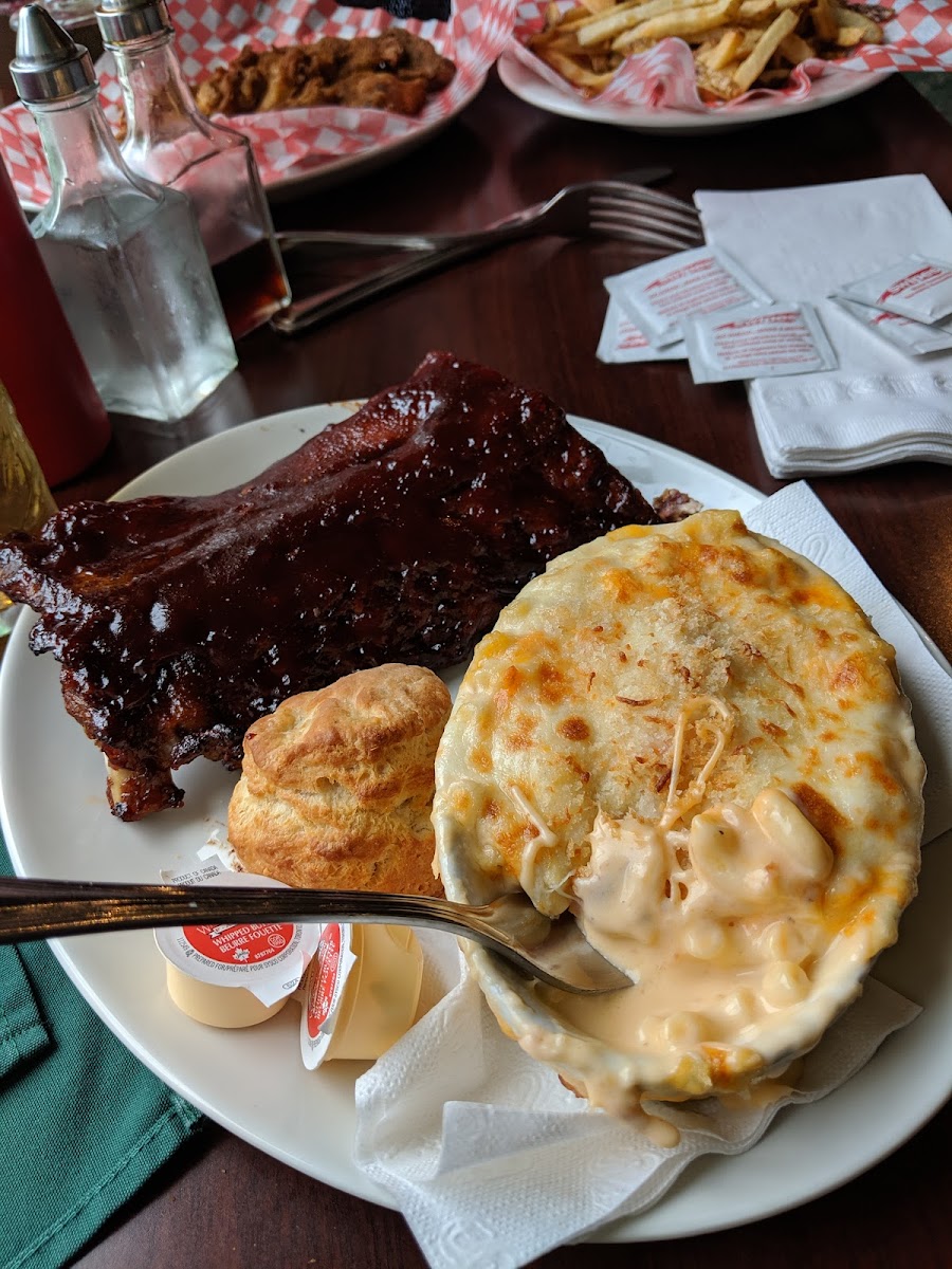 Bogey's Grillhouse Photo 5