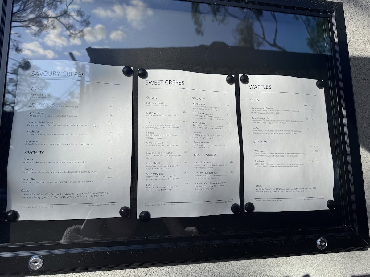 LEONA Cafe Photo Menu 1
