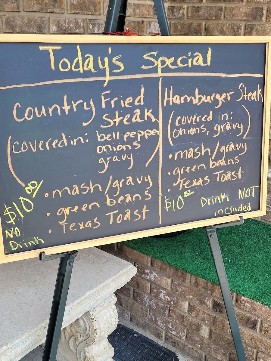 Lolo's BBQ & Hotdogs Photo Menu 2