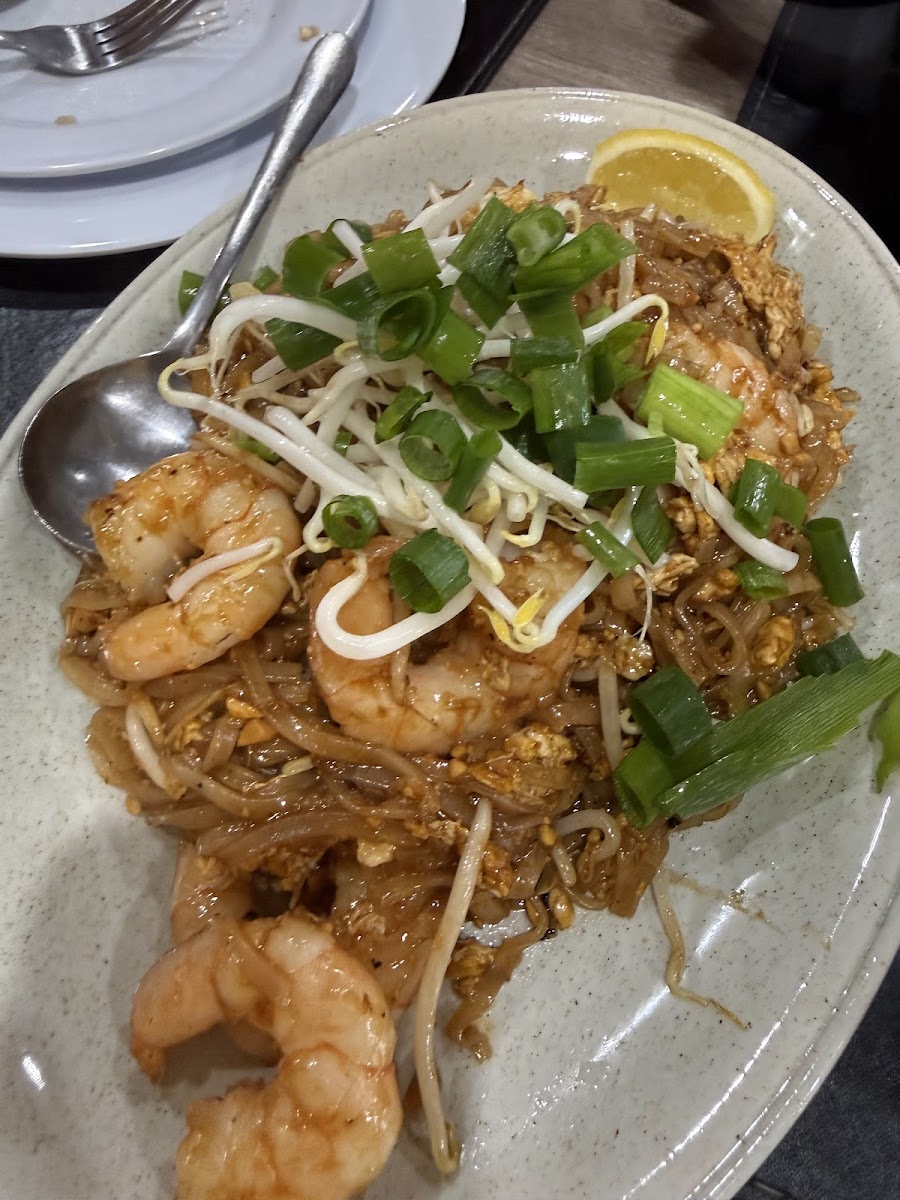 Nana on the bay Thai Restaurant Photo 4
