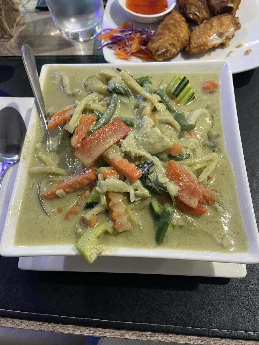 Nana on the bay Thai Restaurant Photo 8