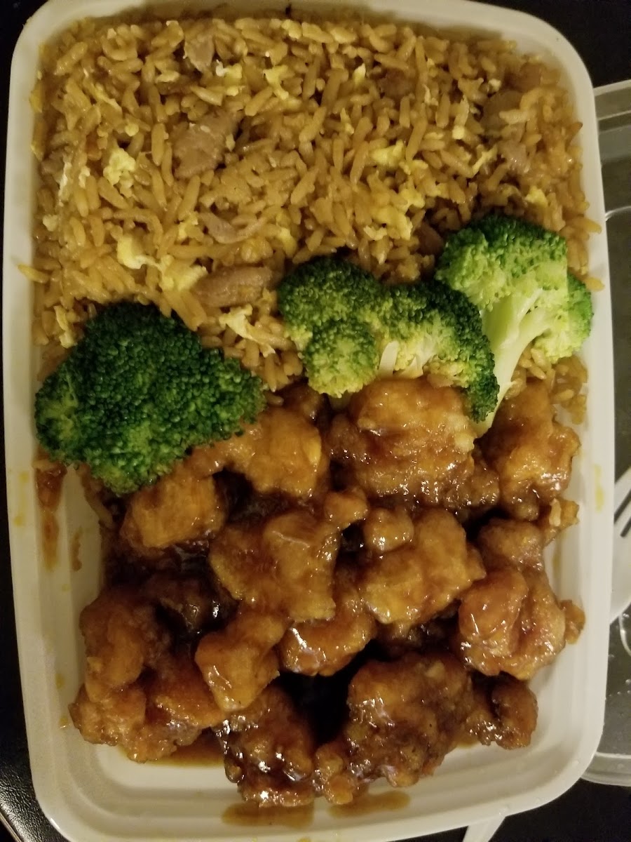 King Wok Chinese Restaurant Photo 6