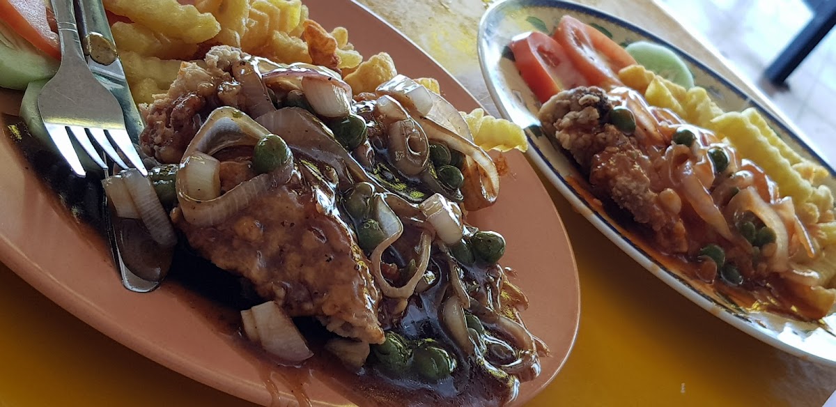 Tanjung Tuan Food Centre Photo 10