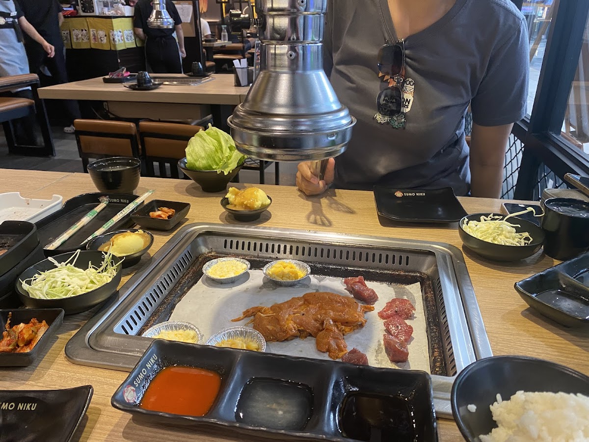 Sumo Niku | SM City Bicutan Photo 8