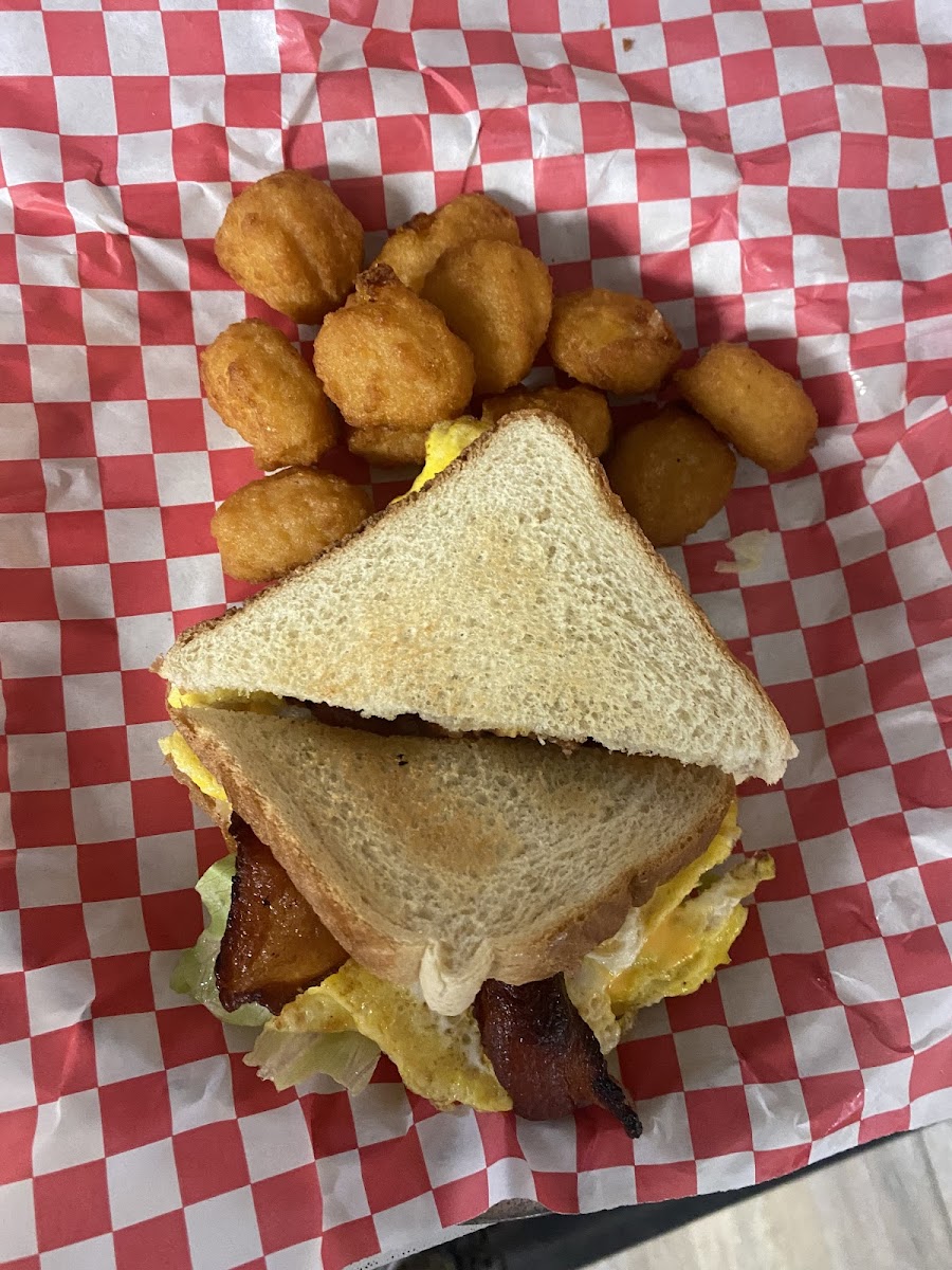 Hickory Tree Grocery Photo 8