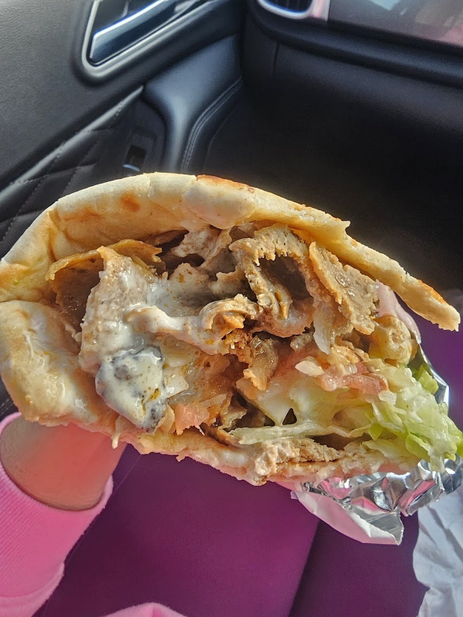 Ozy's Kebab Van Photo 10