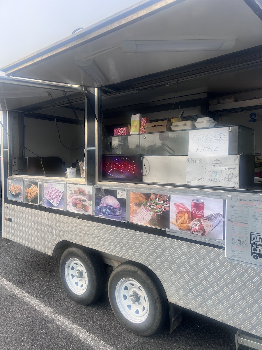 Ozy's Kebab Van Photo 3