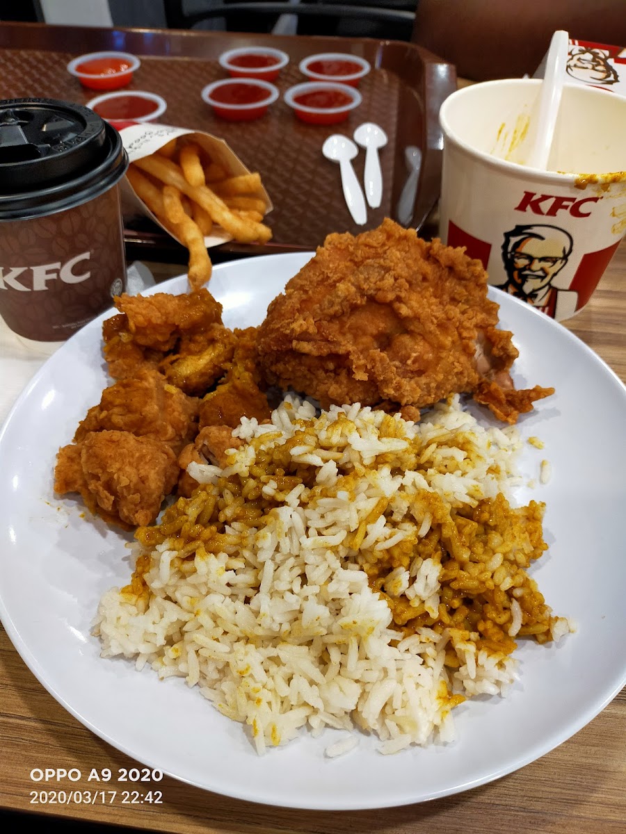 KFC SERI IMPIAN KLUANG DT Photo 9