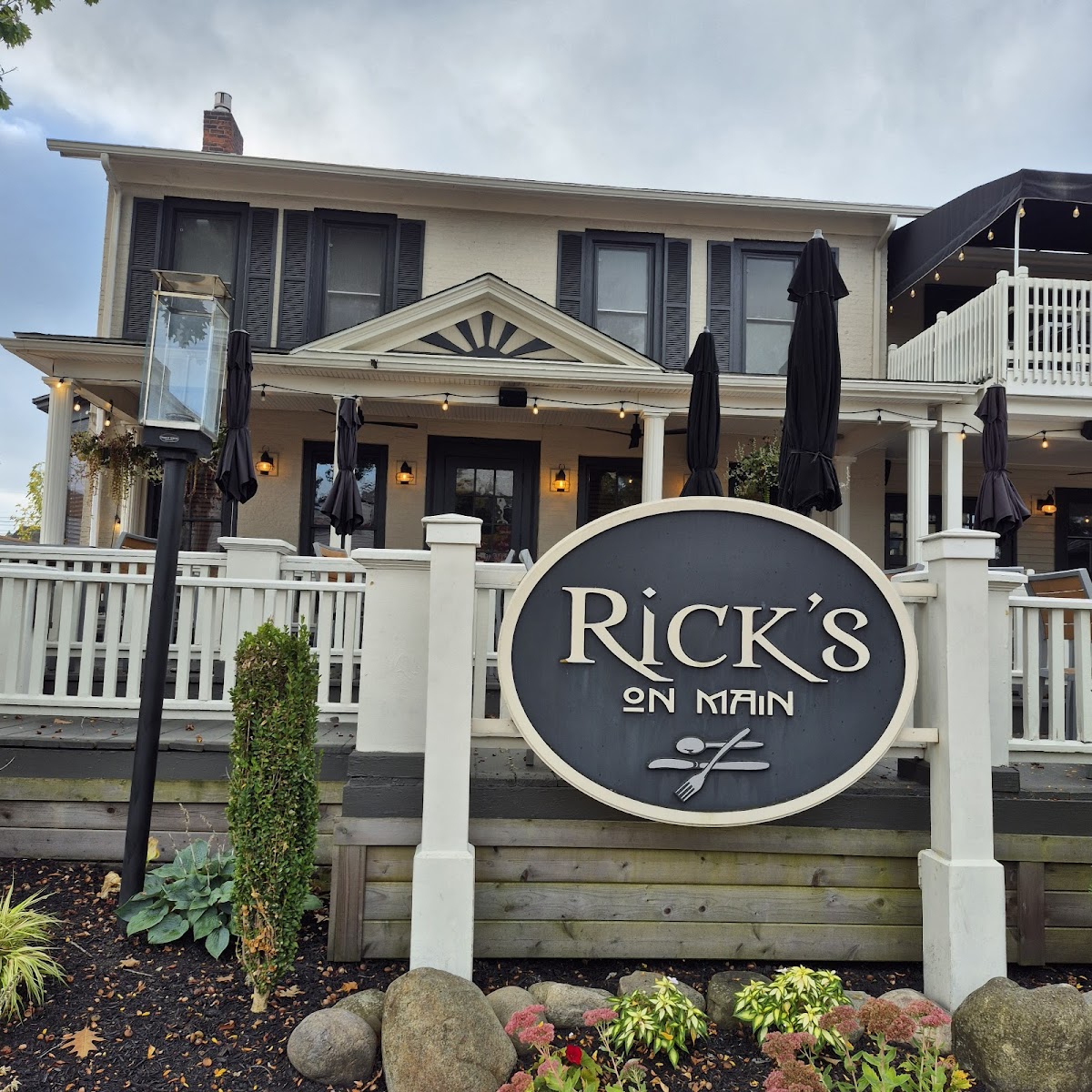 Rick's On Main