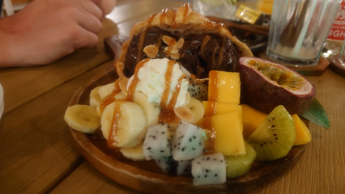 Kood Vibes Bakery & Restaurant Photo 8