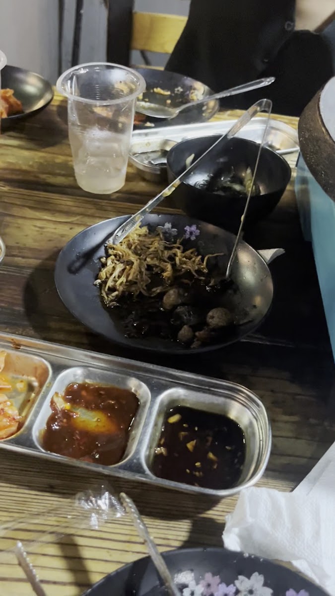 Samgyup Night - korean & seafood fusion unli grill Photo 2