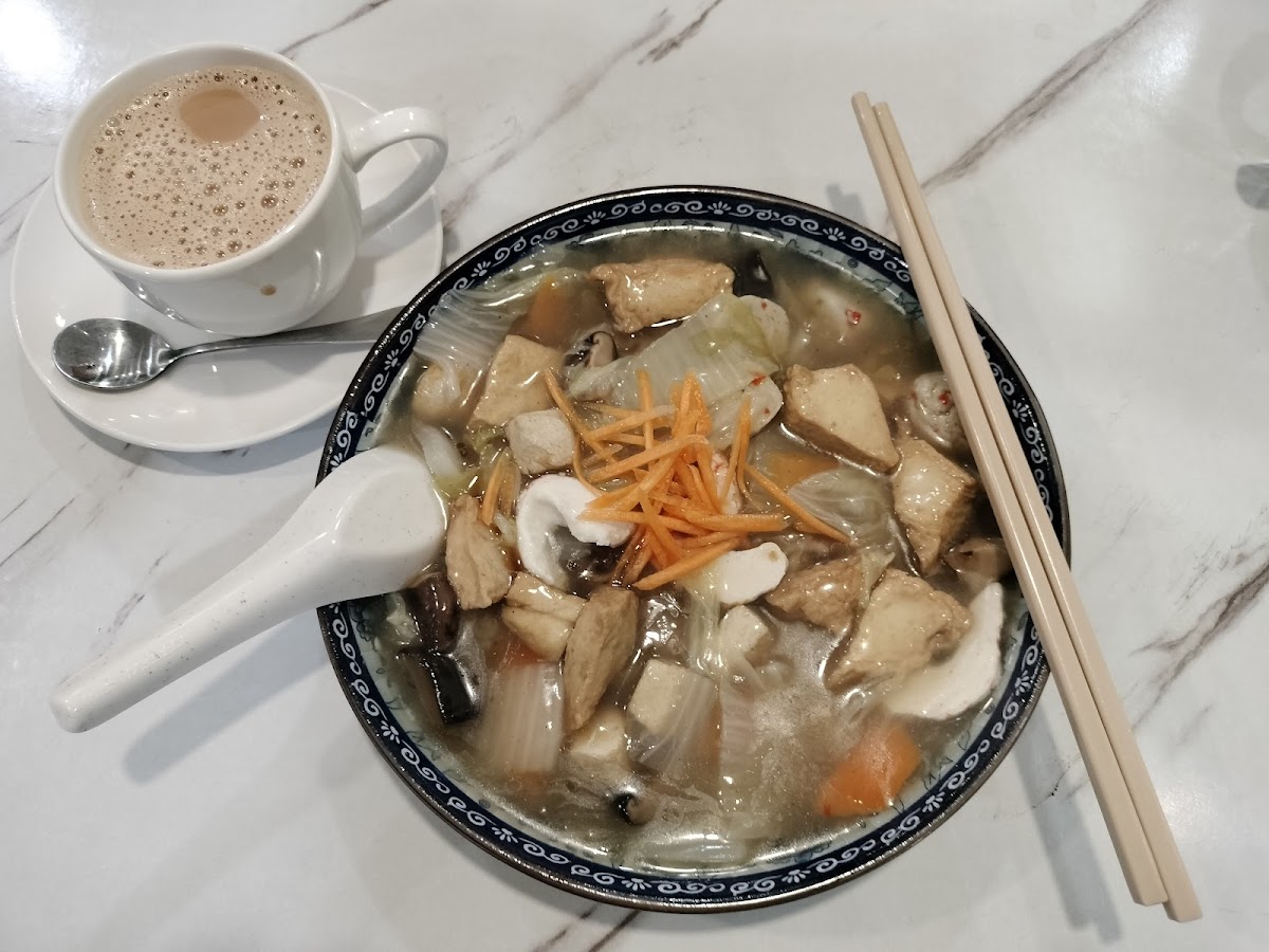 LX Greenlife Veggie (Bm Alma) 绿香素食 (大山脚) Photo 6