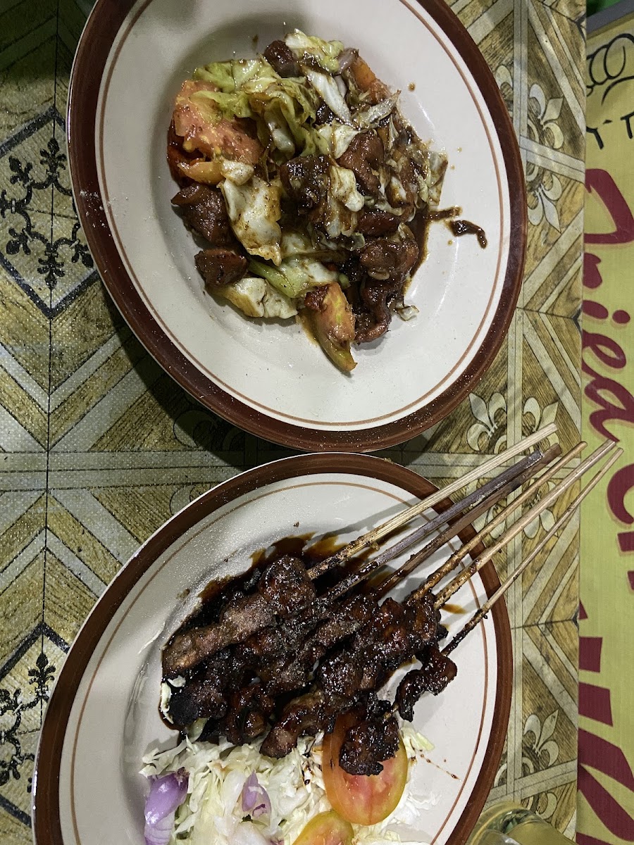 Sate Kambing Muda Mbah Man '354' Photo 6