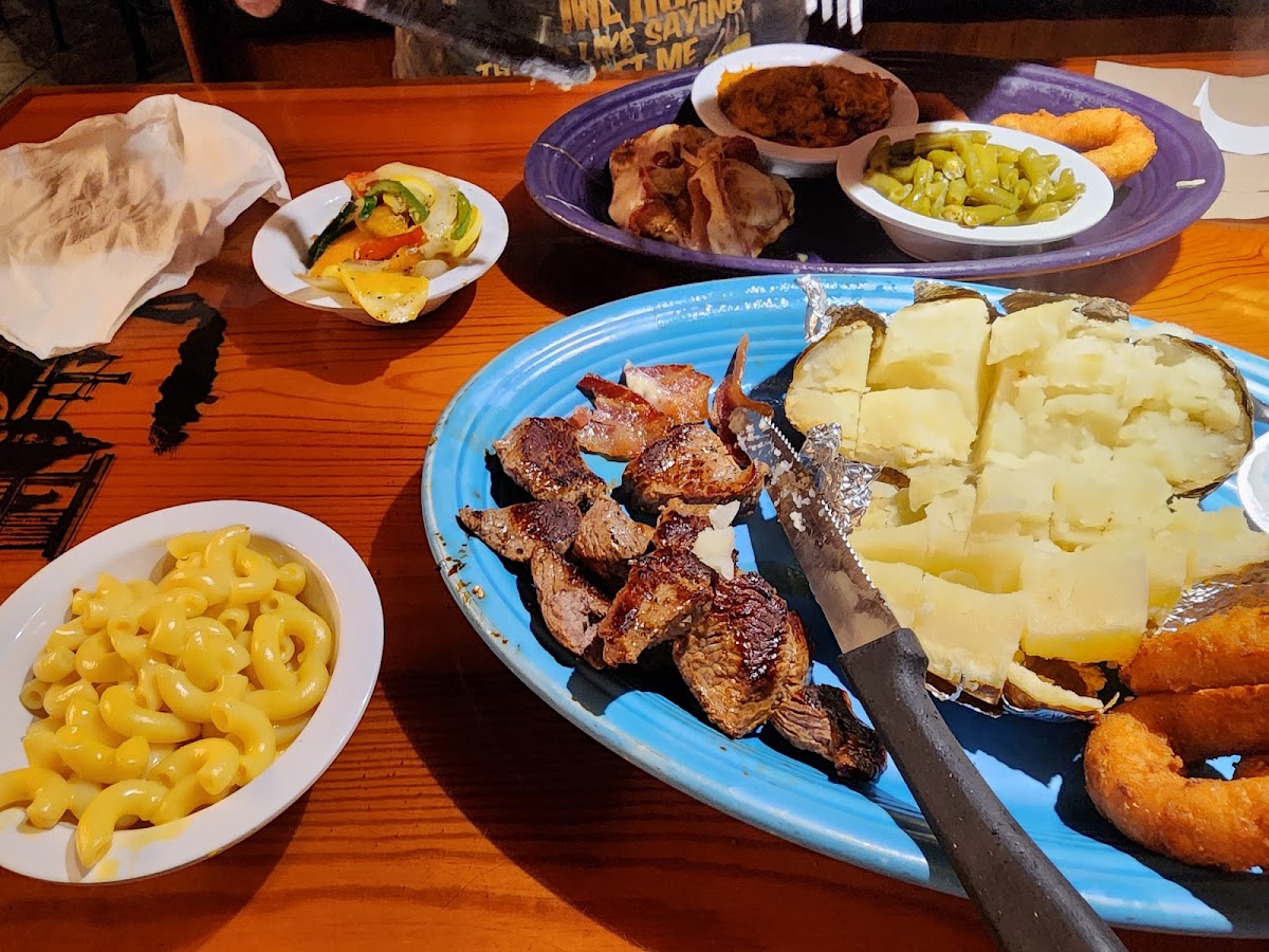 The Depot Restaurant at Cody Creek Photo 4