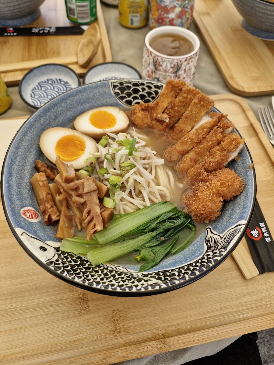 Roppongi - Japanese Streetfood & Restaurant Photo 3
