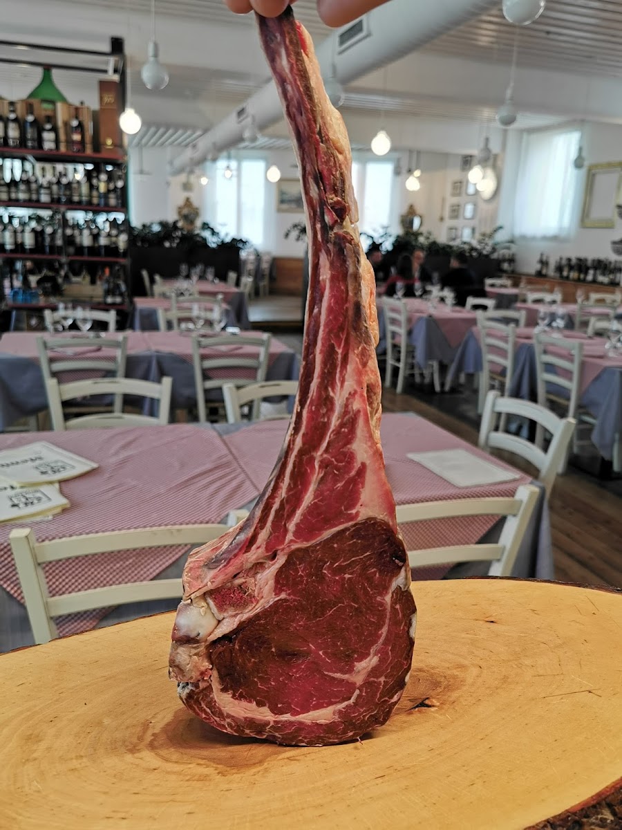 Il Melograno | Ristorante di Carne alla Griglia & Pizzeria Photo 3