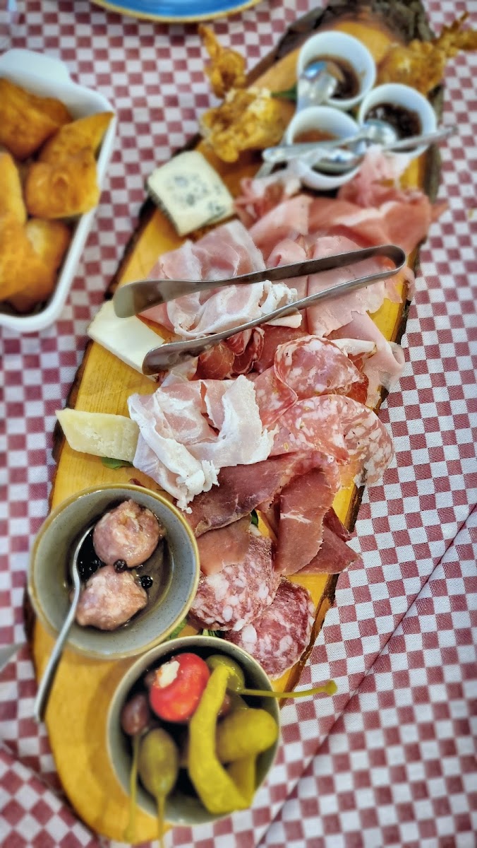Il Melograno | Ristorante di Carne alla Griglia & Pizzeria Photo 6