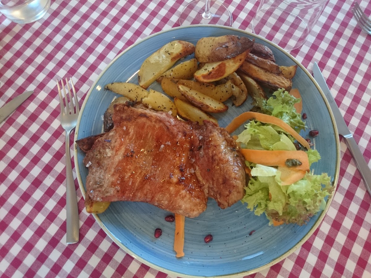Il Melograno | Ristorante di Carne alla Griglia & Pizzeria Photo 8