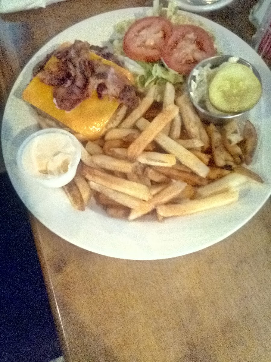 9W Diner Photo 10
