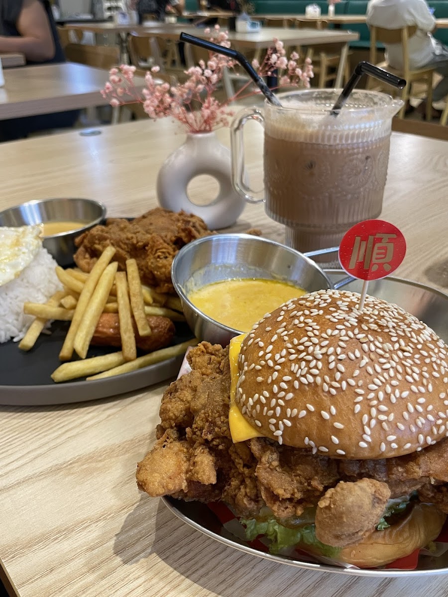 SIX PLUS ONE CAFE 六壹咖啡馆 Photo 10