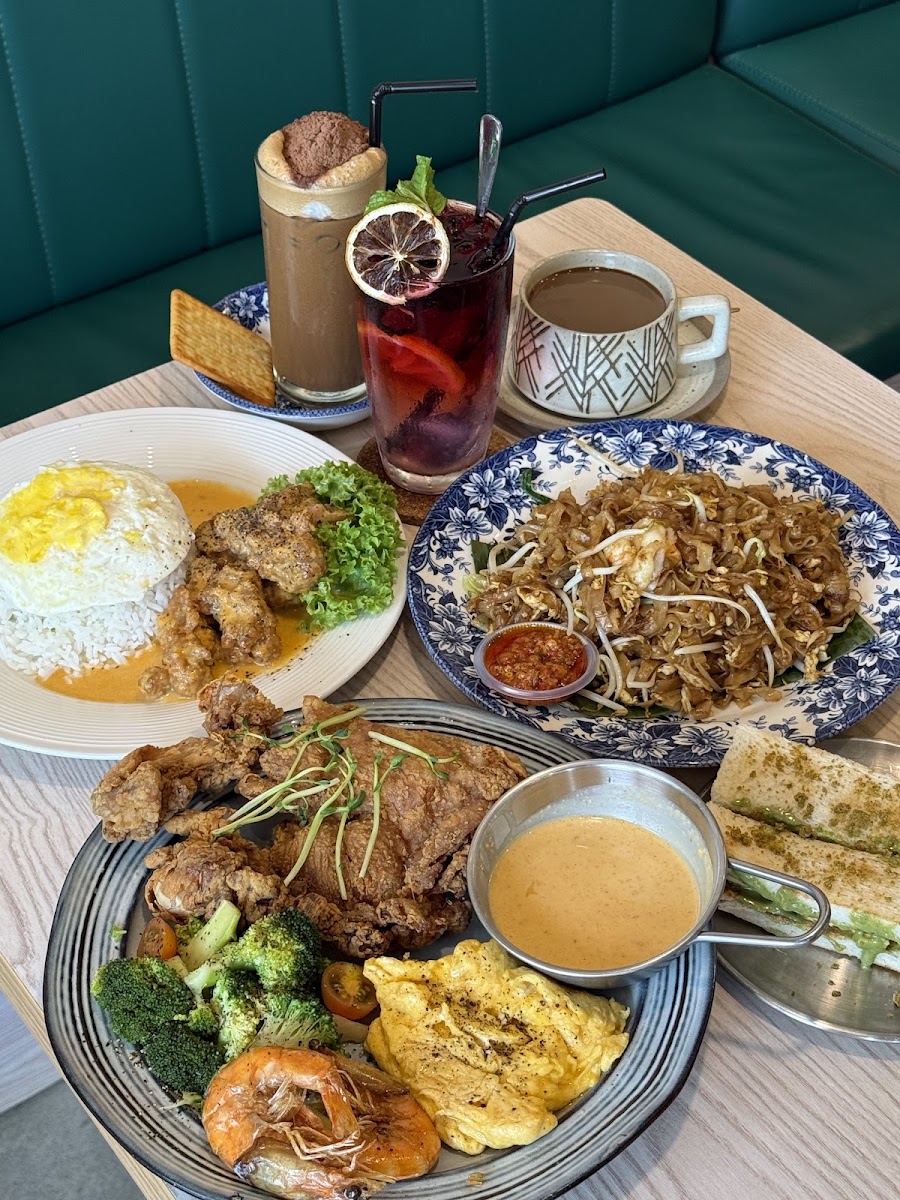 SIX PLUS ONE CAFE 六壹咖啡馆 Photo 6