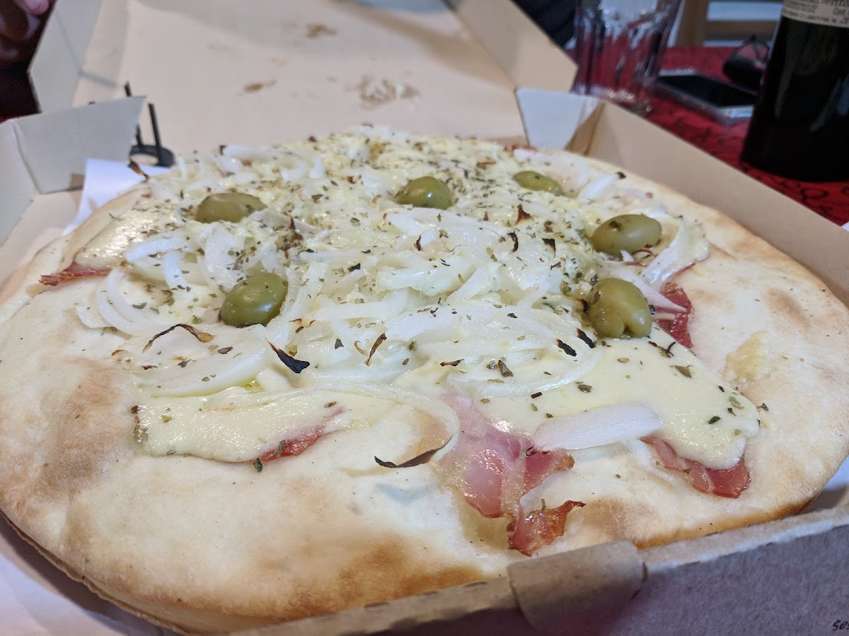 Avanti Tigre Pizza a la Piedra y Empanadas Photo 6