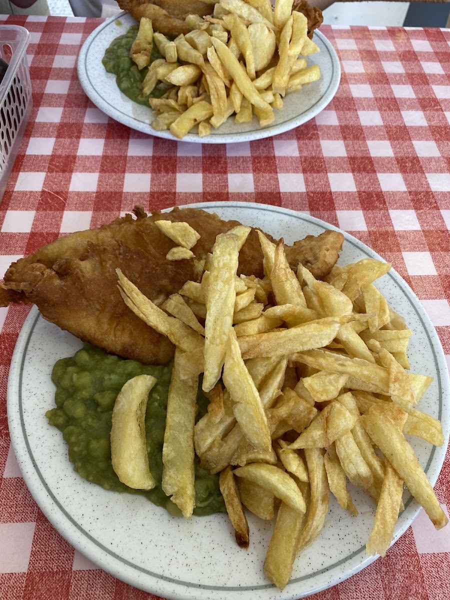 The Bay Cafe ( Blackburn Chippy ) Photo 4