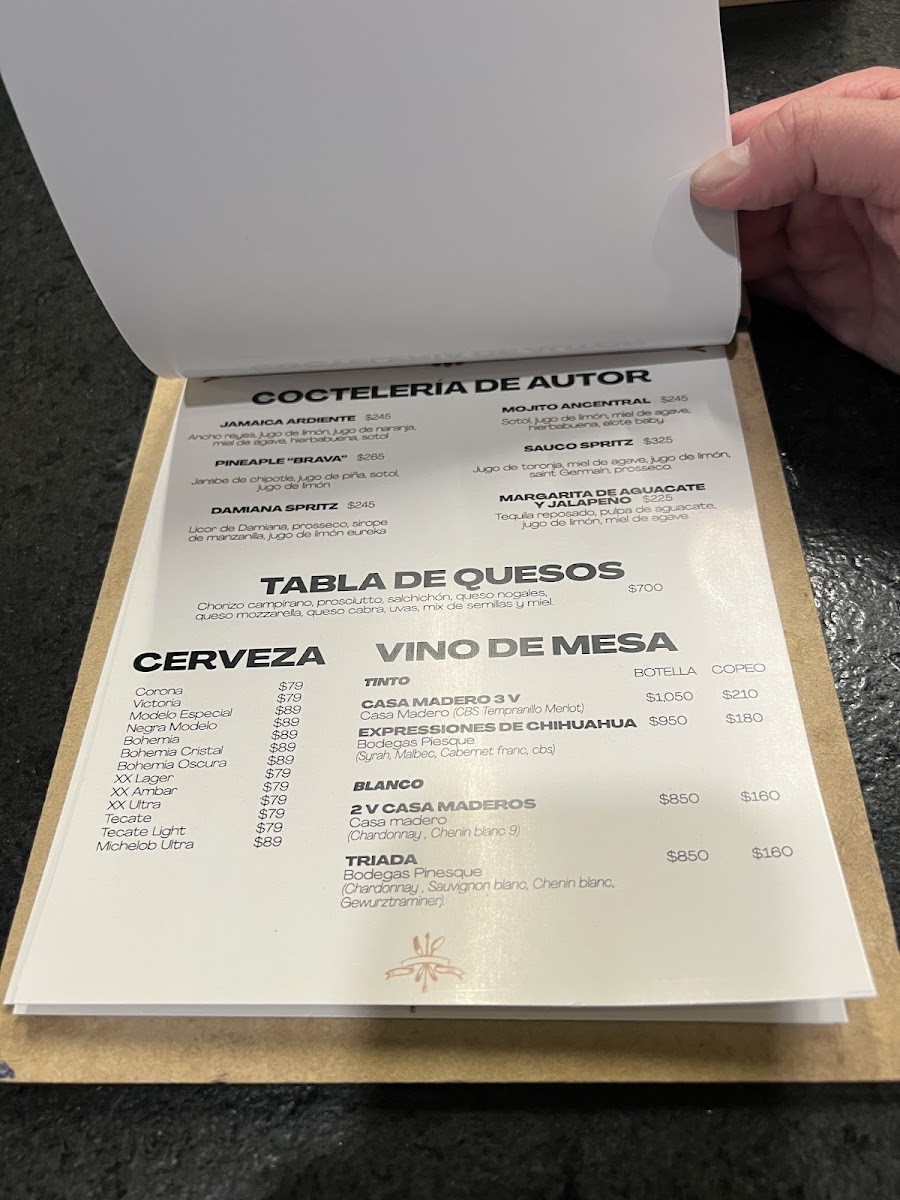 Libertad Cantina Mexicana Photo Menu 1