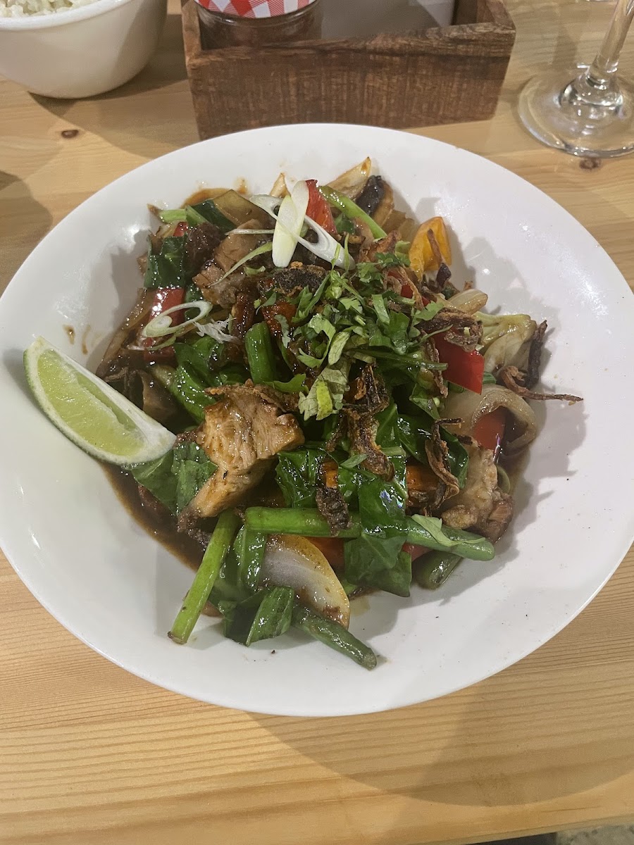 Rawee Thai Street Food Photo 10