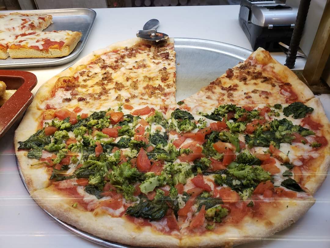 Dino's Pizza Teria Photo 5