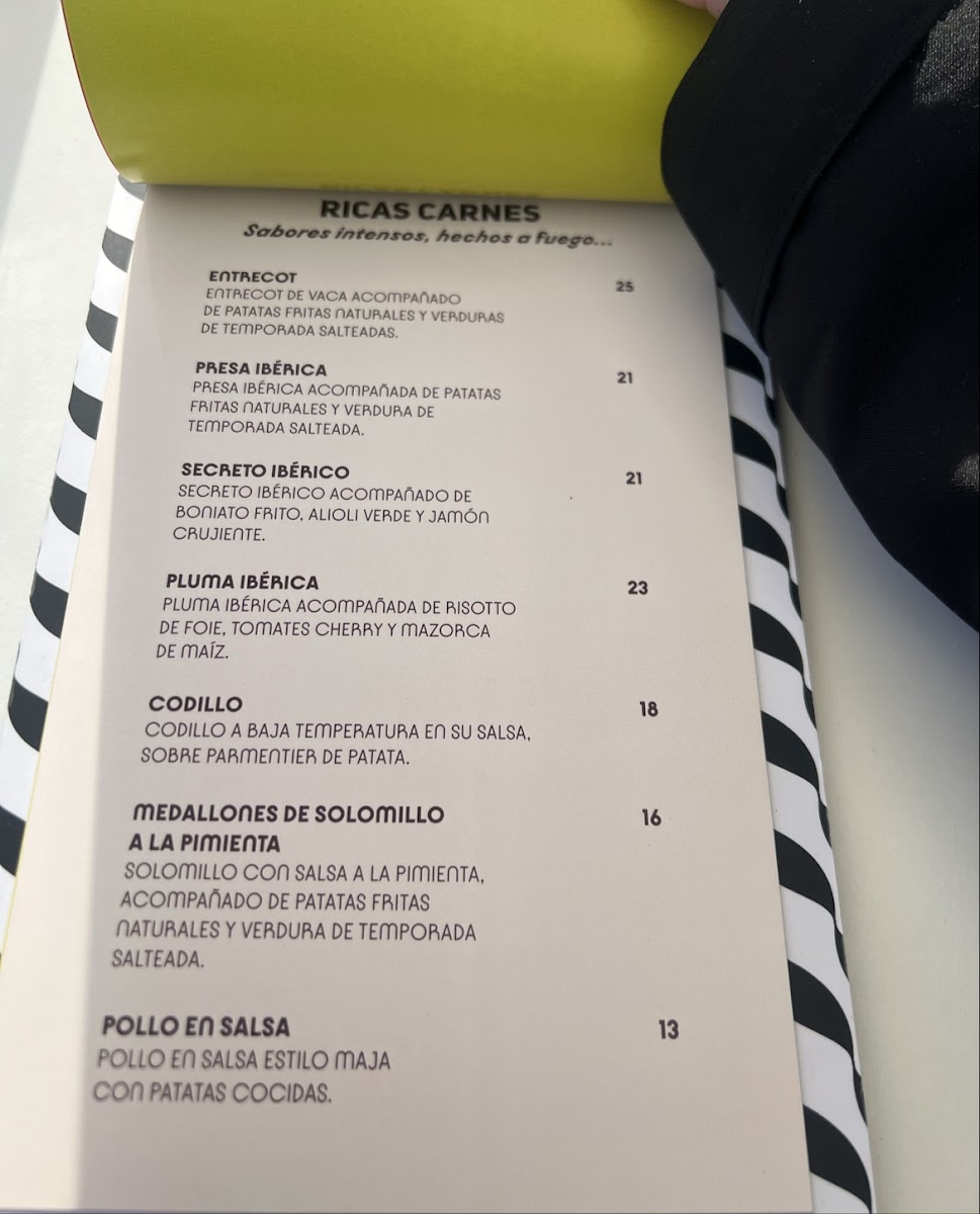 La Maja 99 Photo Menu 1