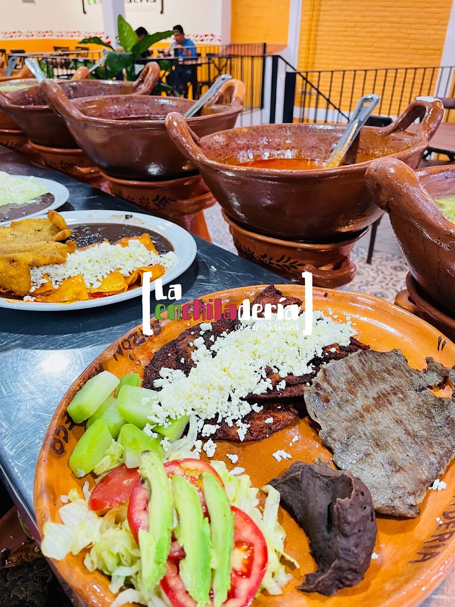 La Enchiladería Boca del Río Photo 7