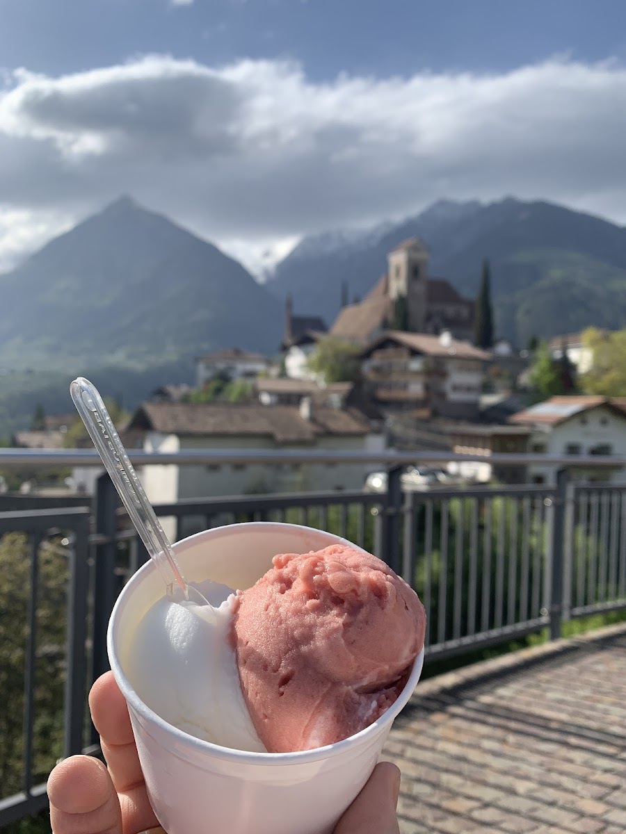 Mano Eismanufaktur - Eisdiele Photo 6