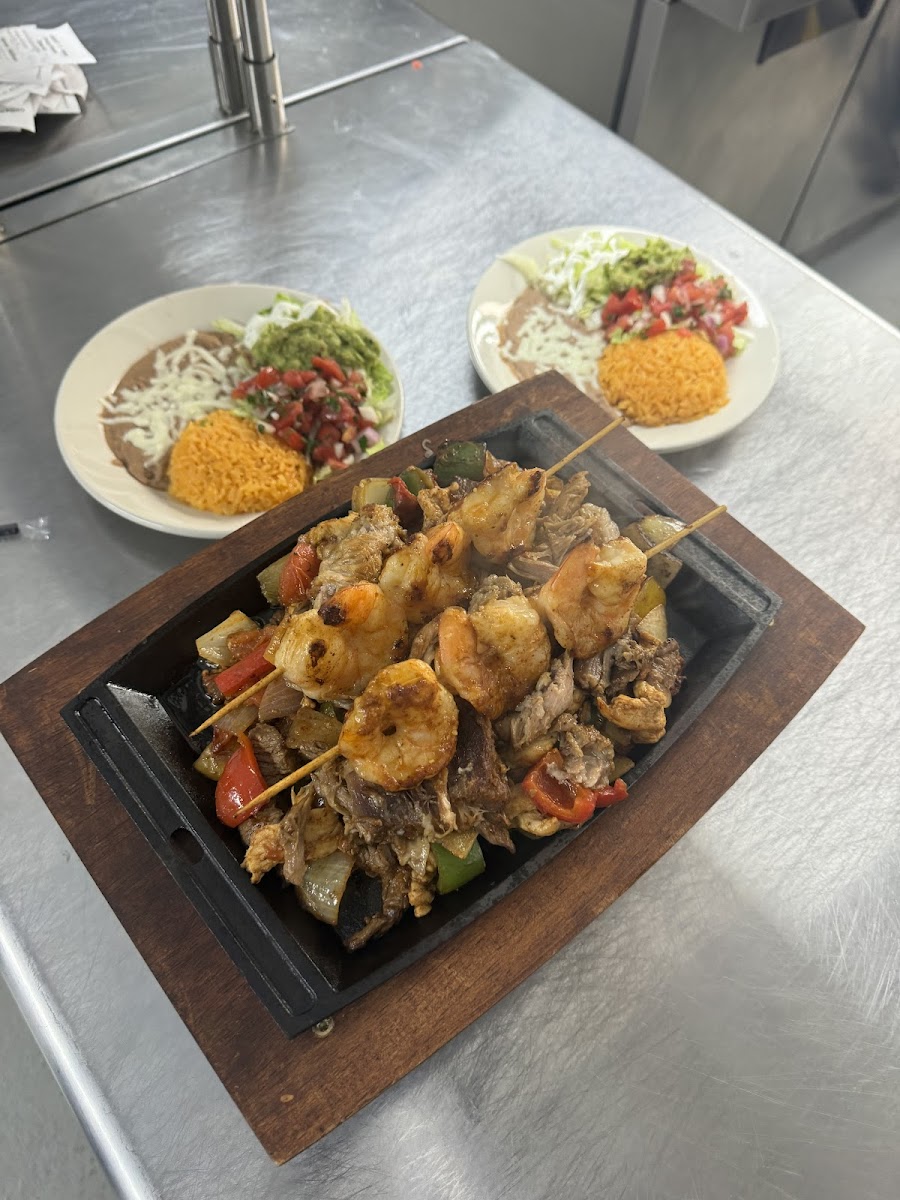 La Cienega Mexican Grill & Seafood Photo 9