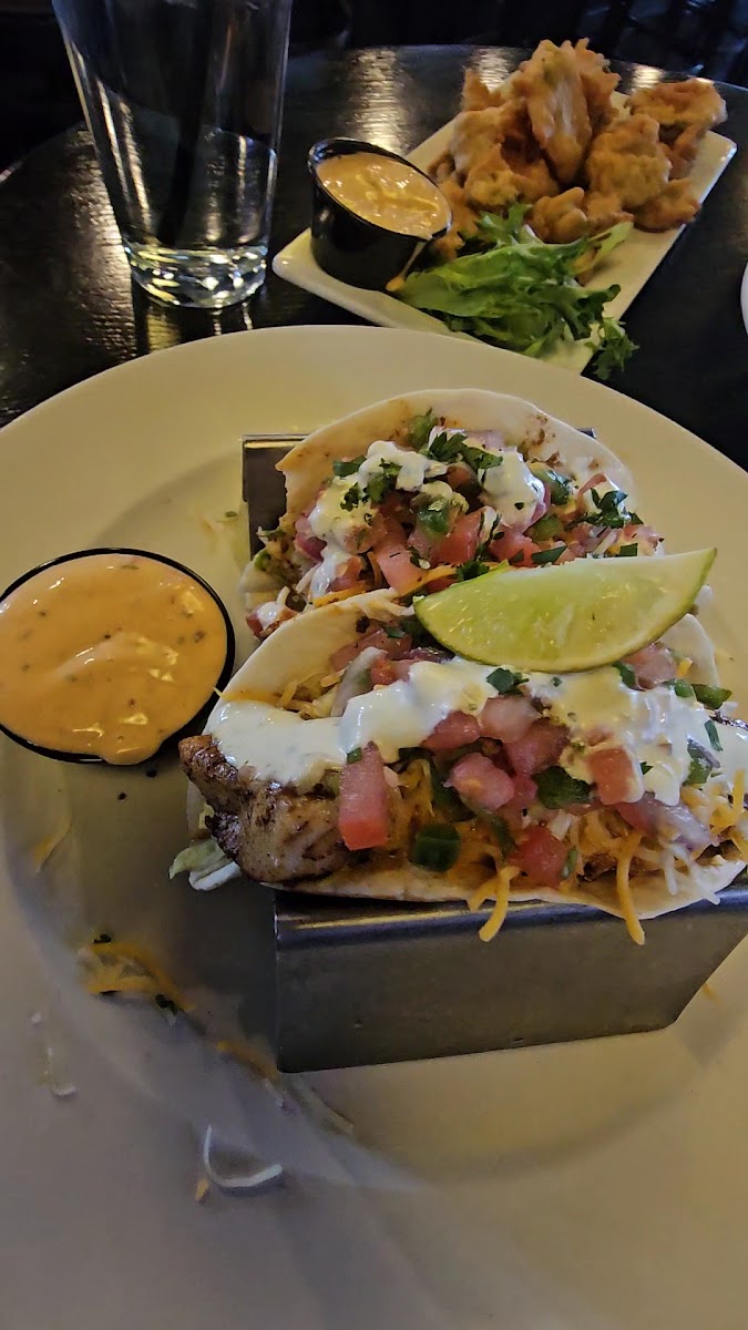 Harvey's Grill & Bar Photo 2