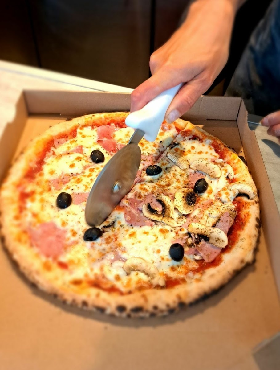 Pizza d'Helicia Lacanau Photo 9