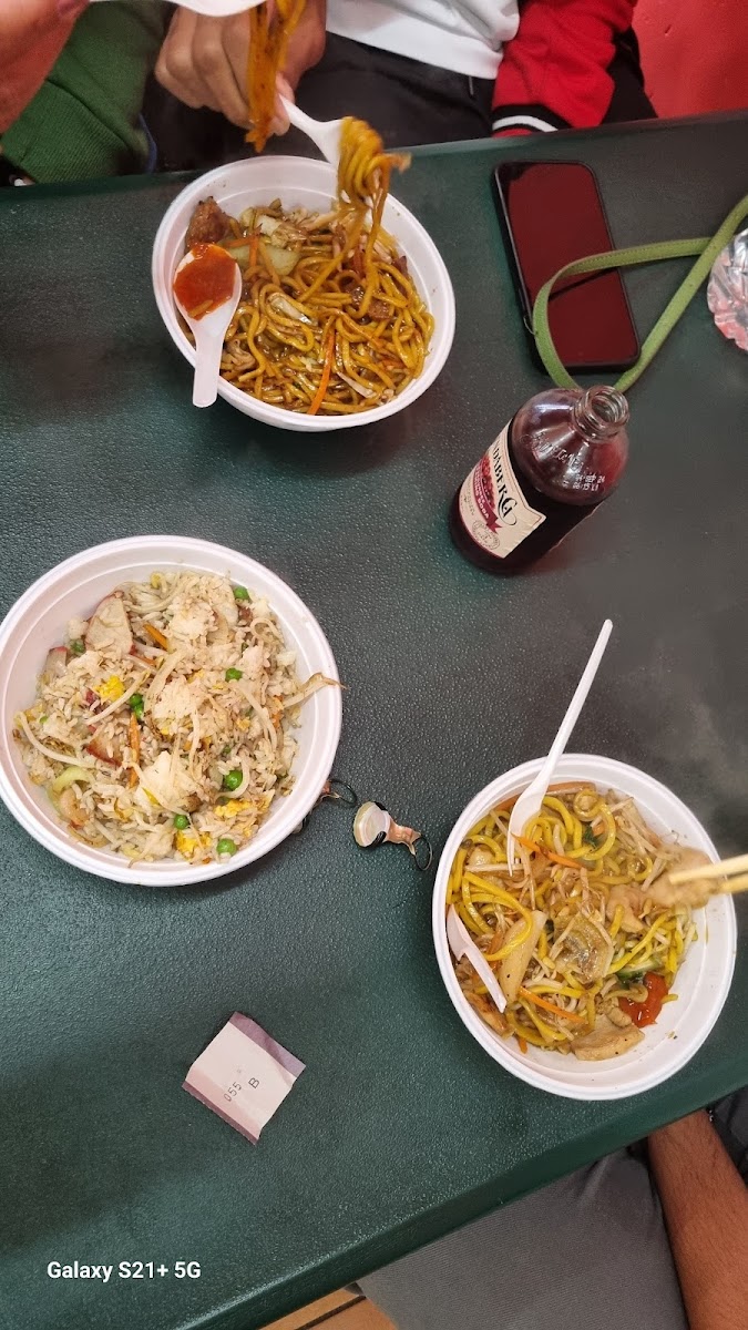 Noodle Canteen Photo 7