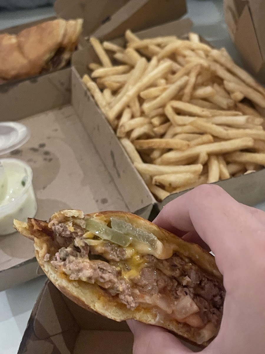 Turtle Burgers Photo 8