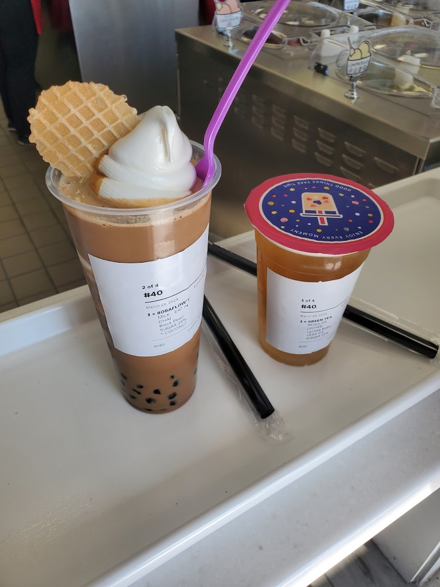 Yestoday Dessert Bar Photo 8