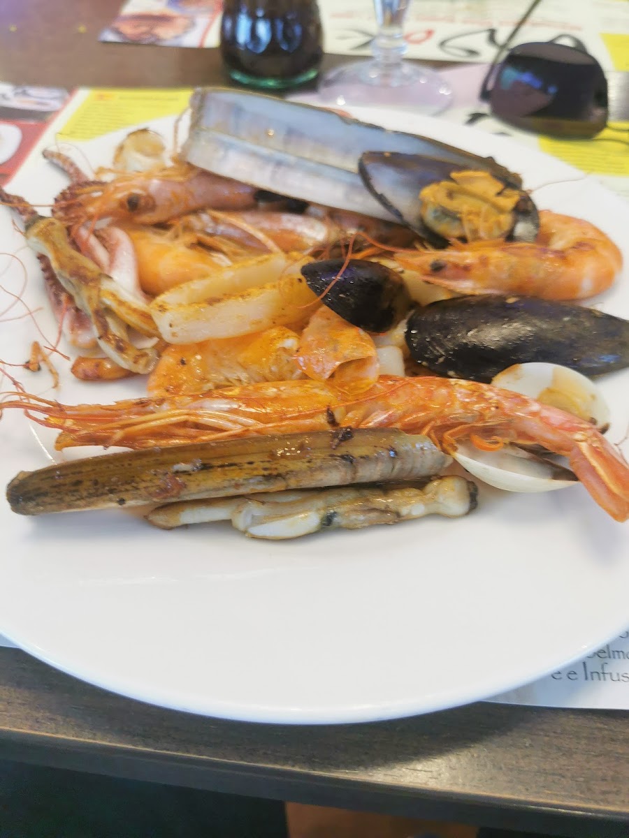 RESTAURANTE GRAN MUNDO WOK BUFFET LIBRE Photo 5