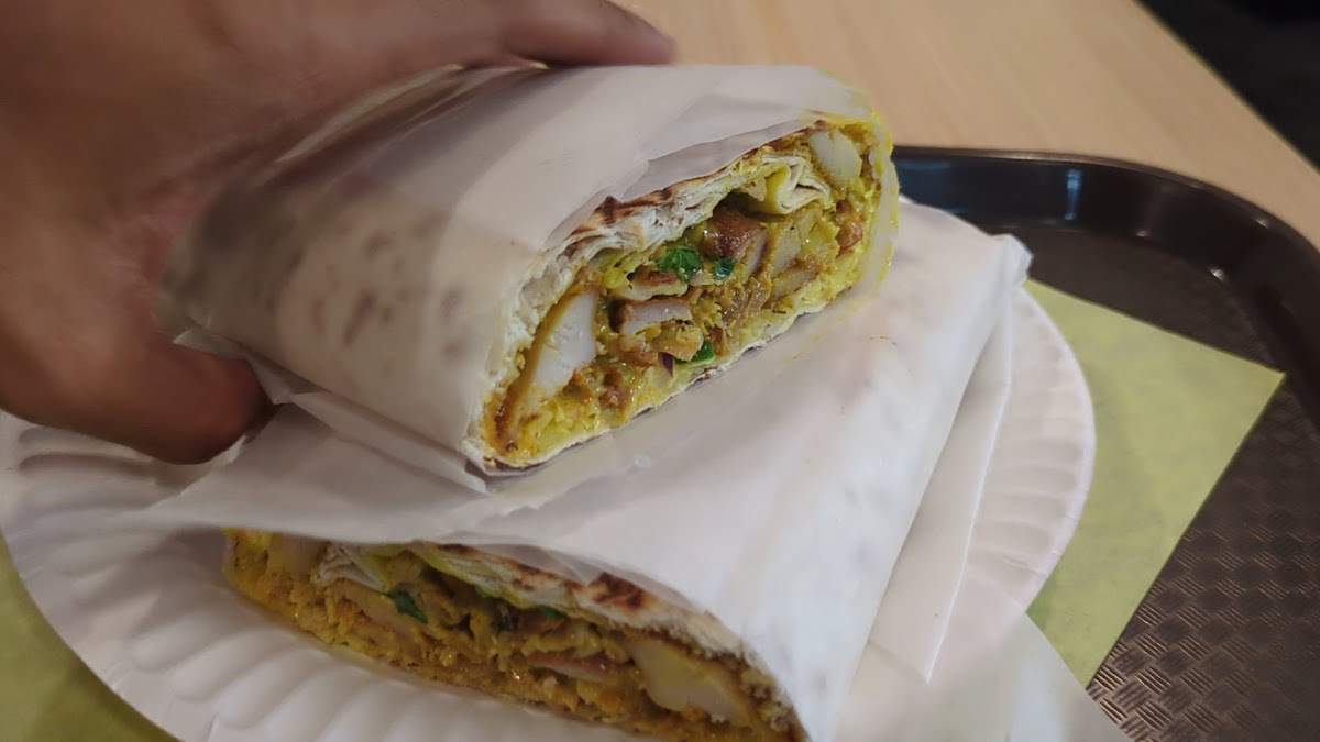 Wrap It Up Shawarma Photo 2
