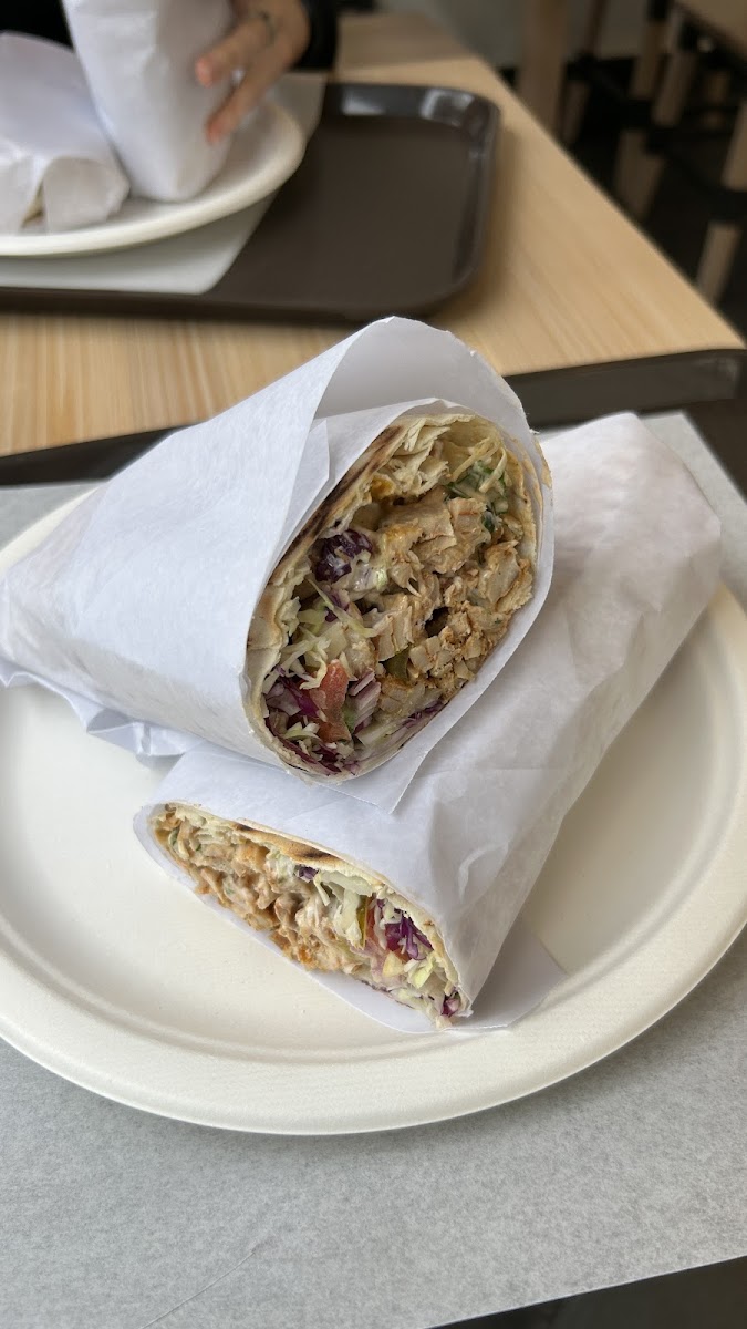 Wrap It Up Shawarma Photo 5