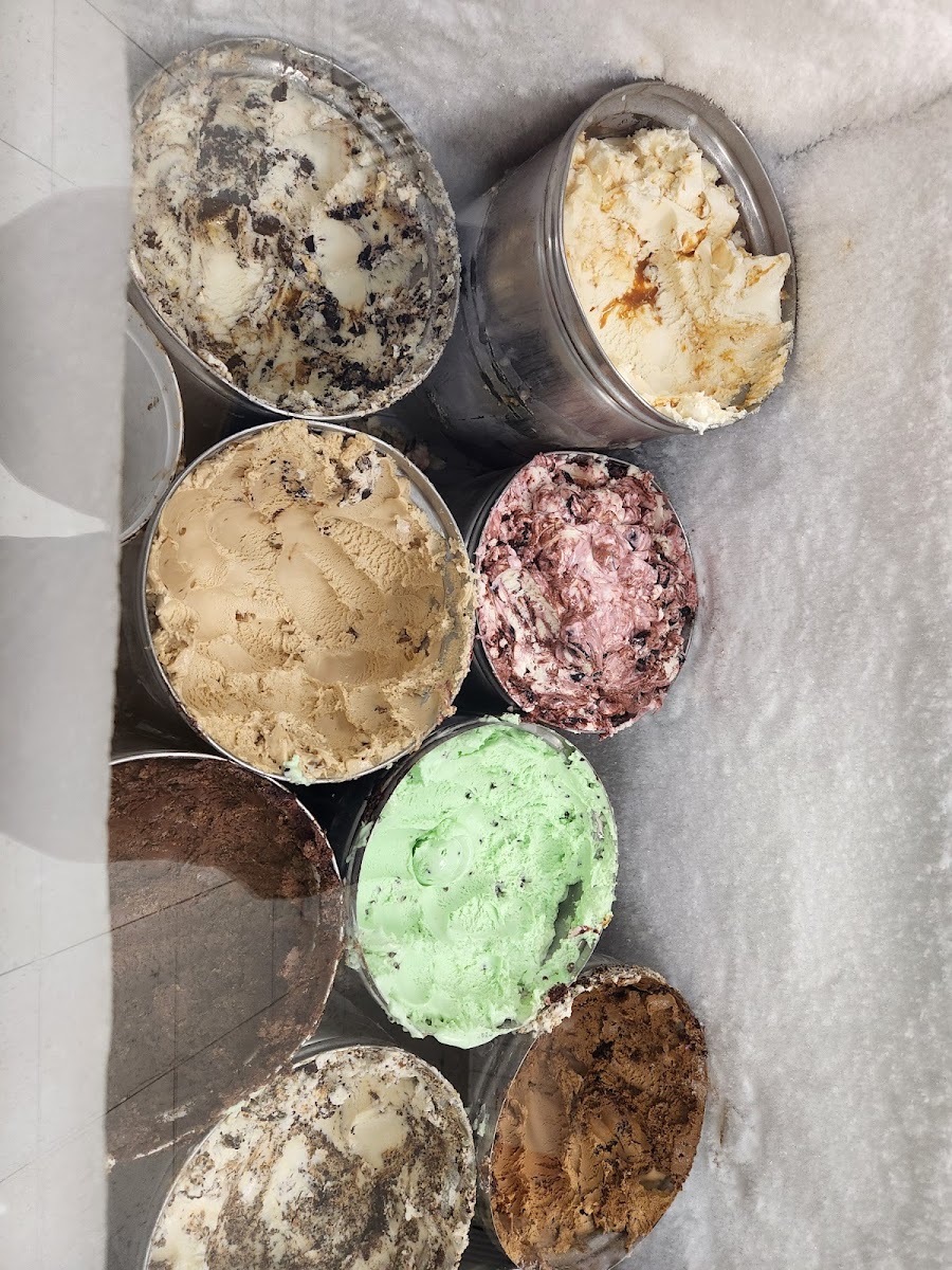 Jennifer's Ice Cream Photo 5