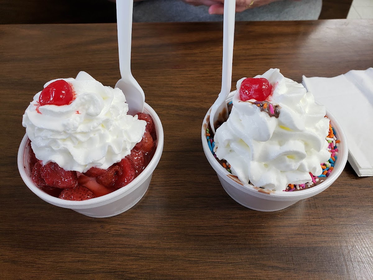 Jennifer's Ice Cream Photo 9