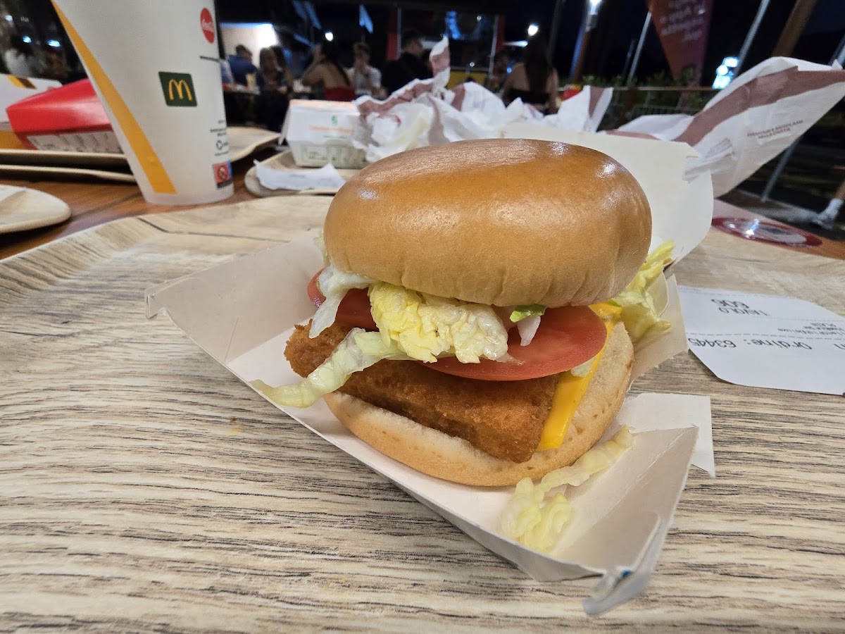 McDonald's Lariano Photo 5