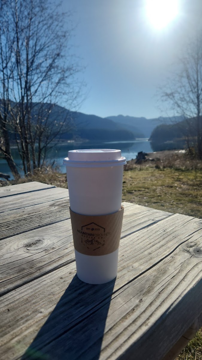 Mountain Grounds Coffee Co Photo 3